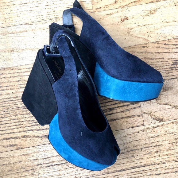 Robert Clergerie Blue Suede Platforms, sz 37.5 - Picture 3 of 11